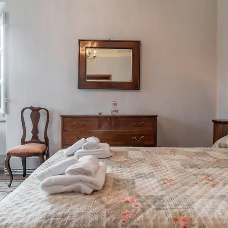 Casa Elena - Camelia شقة Ponte a Moriano